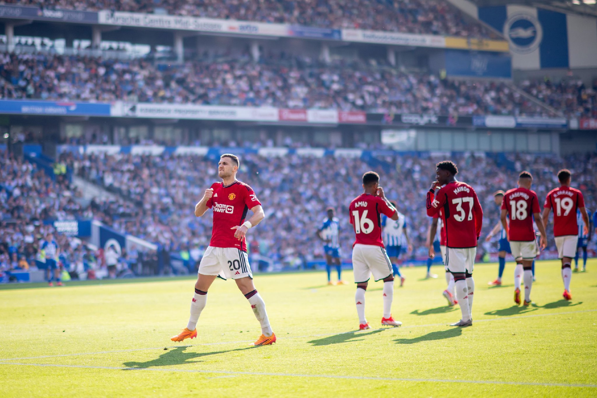 到球迷们在 到球迷们在